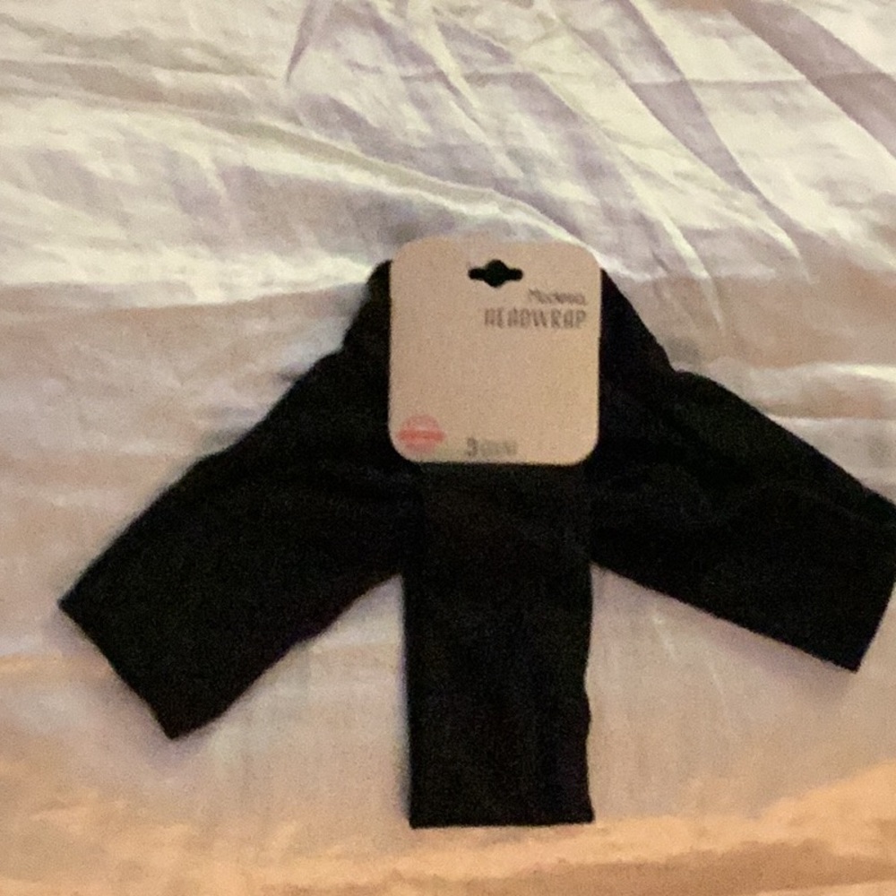 🖤NWT Set of 3 Headbands So Much Fun To Wear 🖤